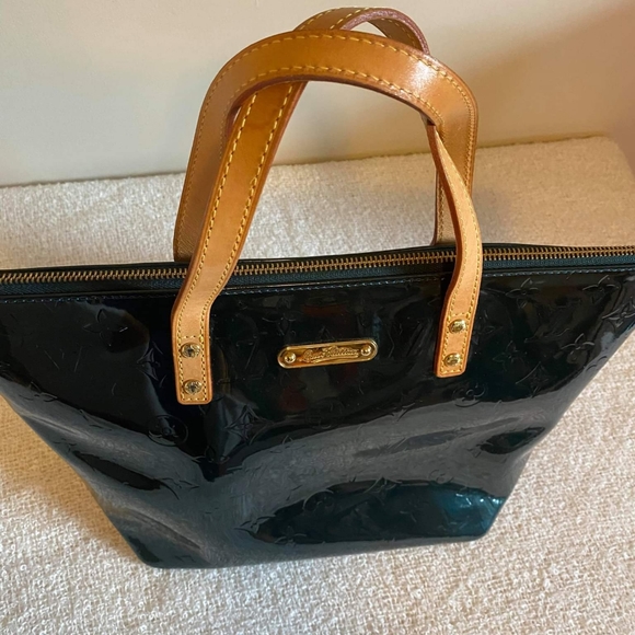 - Blue nuet bellevue pm AUTHENTIC - Picture 2 of 10